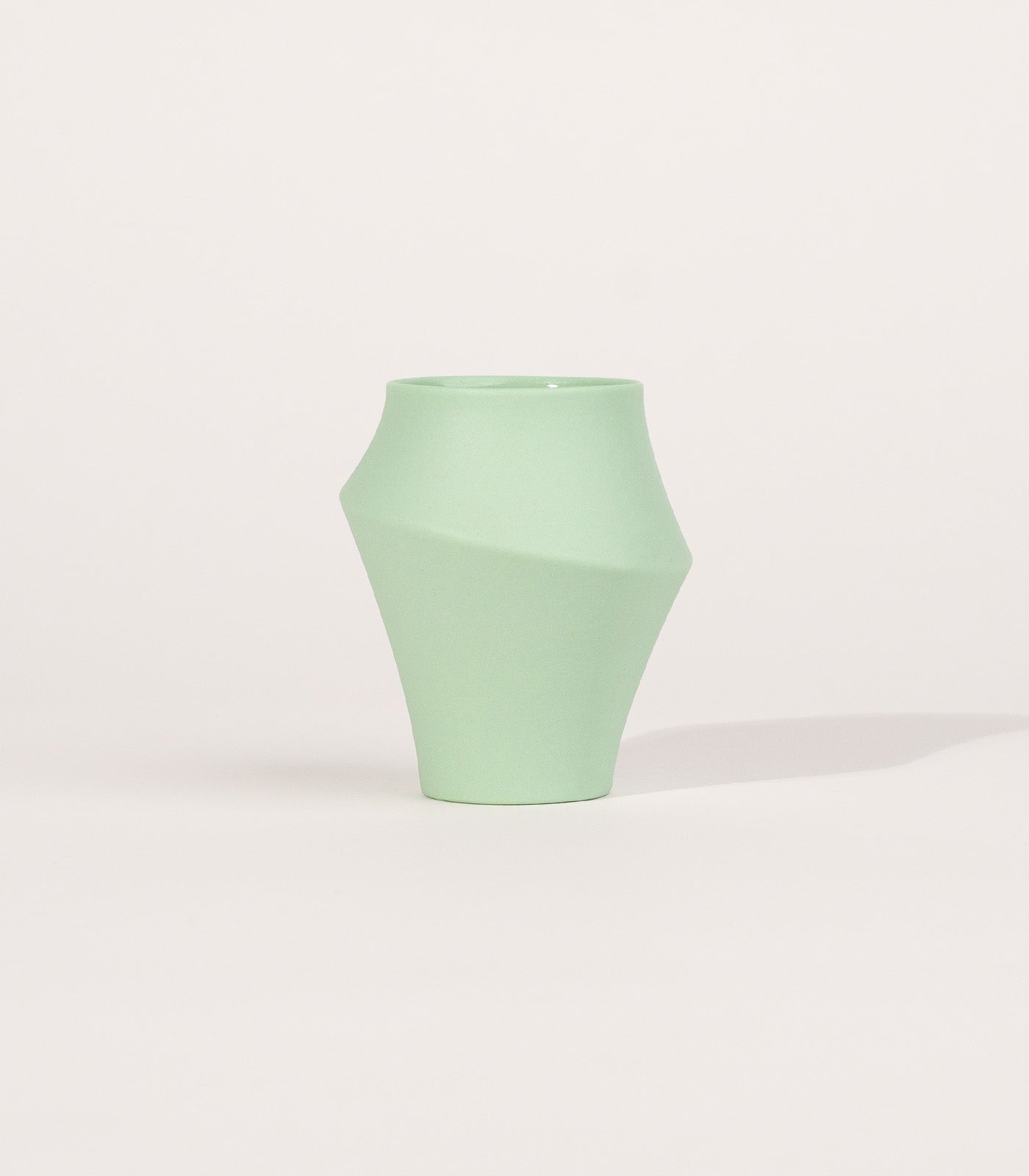 Zaha Espresso Mint Green